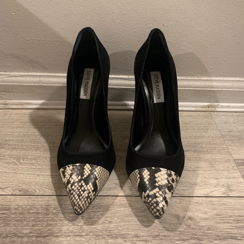Snake Skin Pump